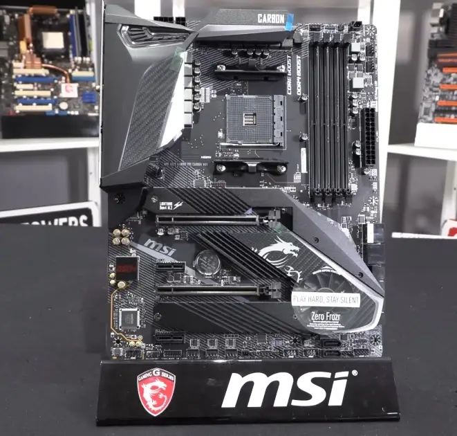 MSI MPG X570 Gaming PRO Carbon Wi-Fi